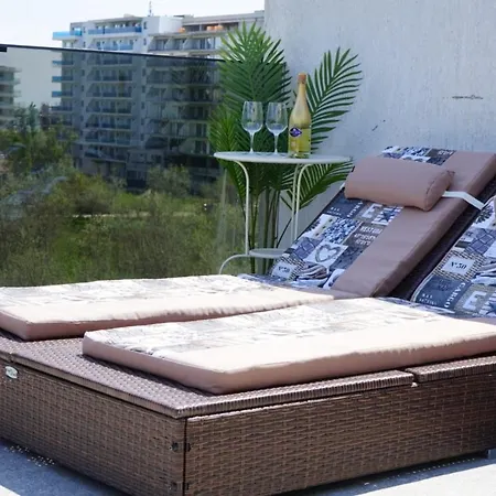 Moft Penthouse Mamaia Nord