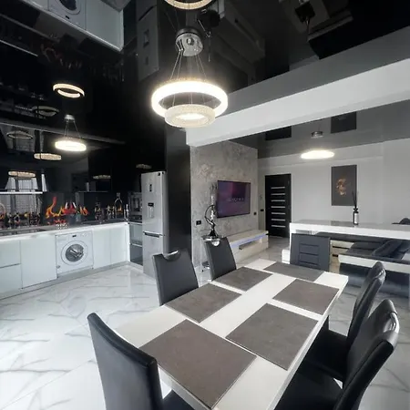 Moft Penthouse Mamaia Nord * Năvodari