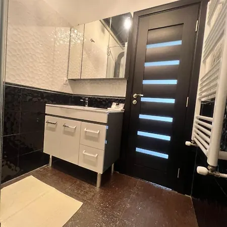 Moft Penthouse Mamaia Nord *