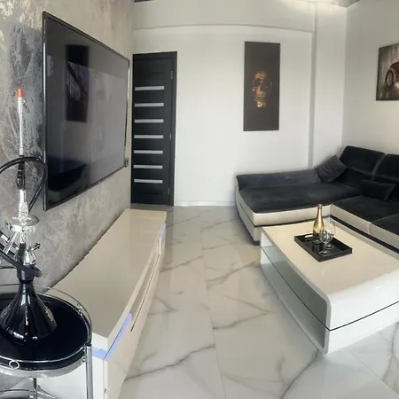 Moft Penthouse Mamaia Nord
